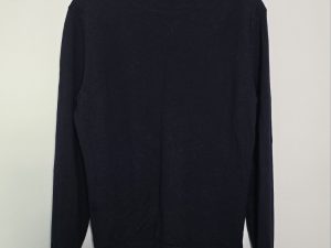 Megztinis aukštu kaklu - golfas