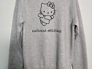 Moteriškas džemperis